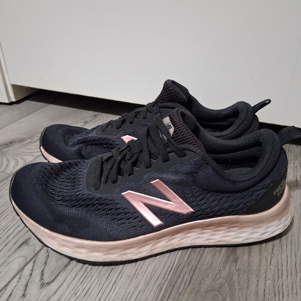 New Balance Fresh Foam Arishi v3 Womens Running Shoes Black Rose Gold WARISRG3